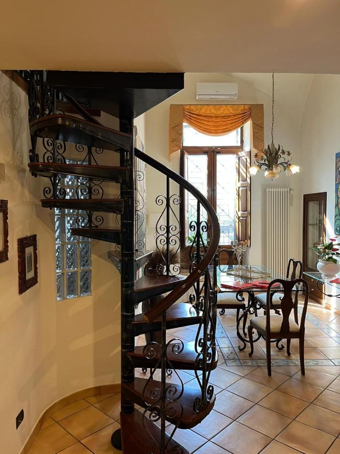 Loft Tanzi Apartment Bari Bagian luar foto