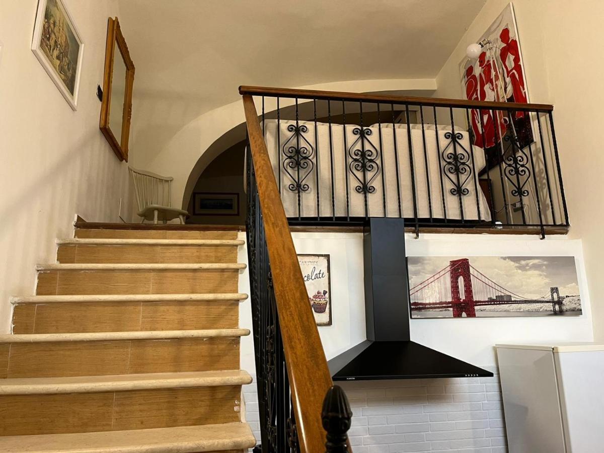 Loft Tanzi Apartment Bari Bagian luar foto