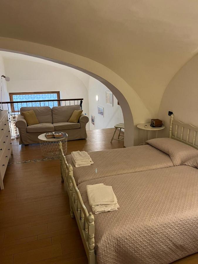 Loft Tanzi Apartment Bari Bagian luar foto
